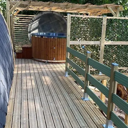 La Cabane Du Panda Abrest Buitenkant foto